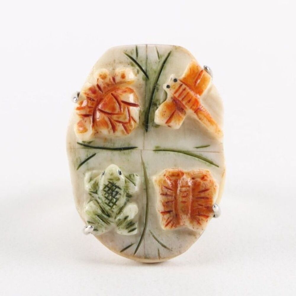 Amy Kahn Russell Hand Carved Ring with Frog Dragonfly Acorn & Butterfly